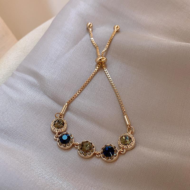 Vintage One-piece Grey Diamond Exclusive Bracelet Luxury Embellished Diamond Student Accessory