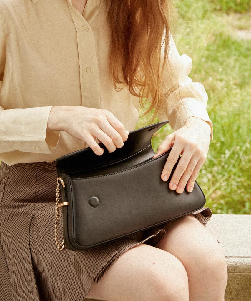 Valluat Rolyn Bag_Black