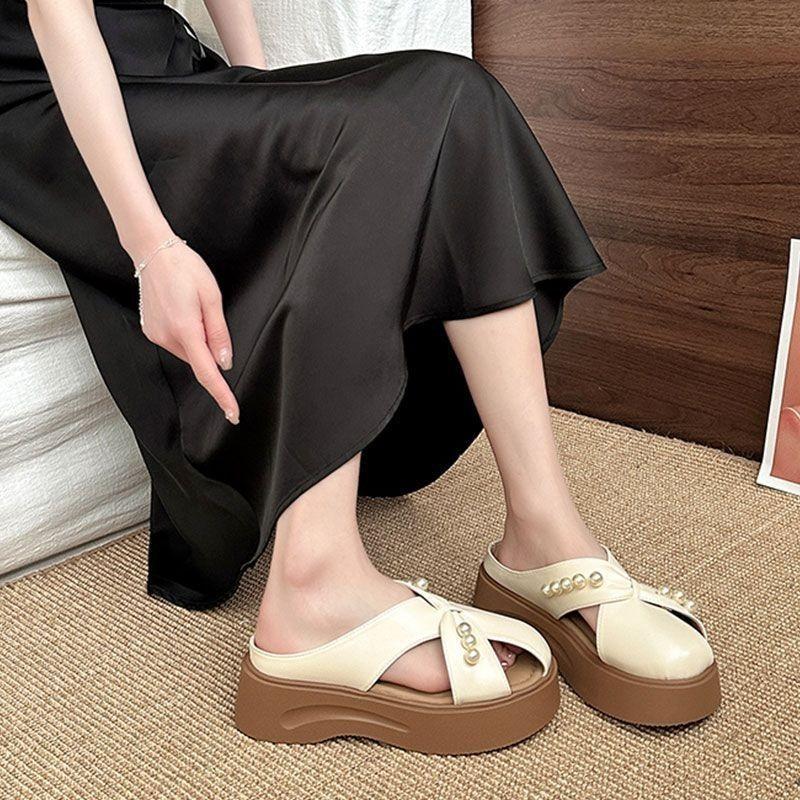 Versatile Pearl Hollow Girls Baotou Slippers Summer Fashion Temperament New Sandals Breathable Slippers