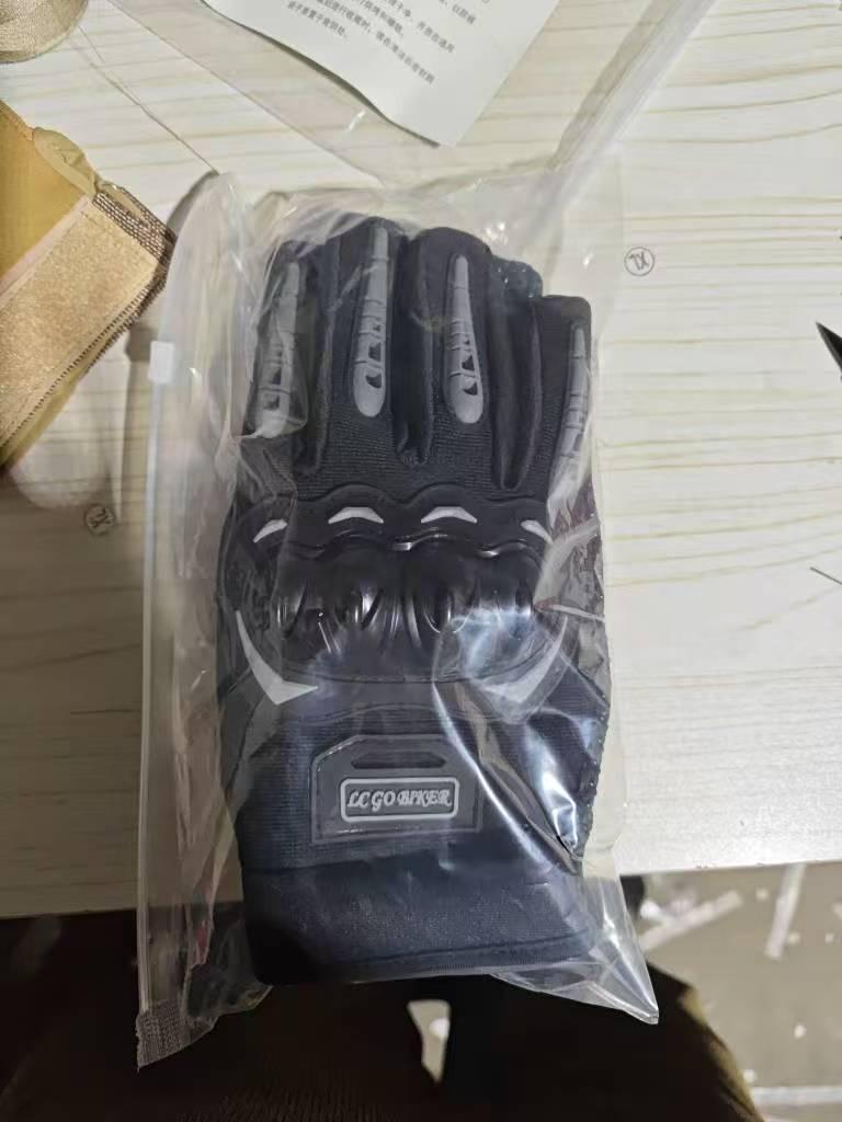 Men's Wear-resistant Anti-slip Outdoor Cycling and Racing Gloves - Long and Half Finger Options