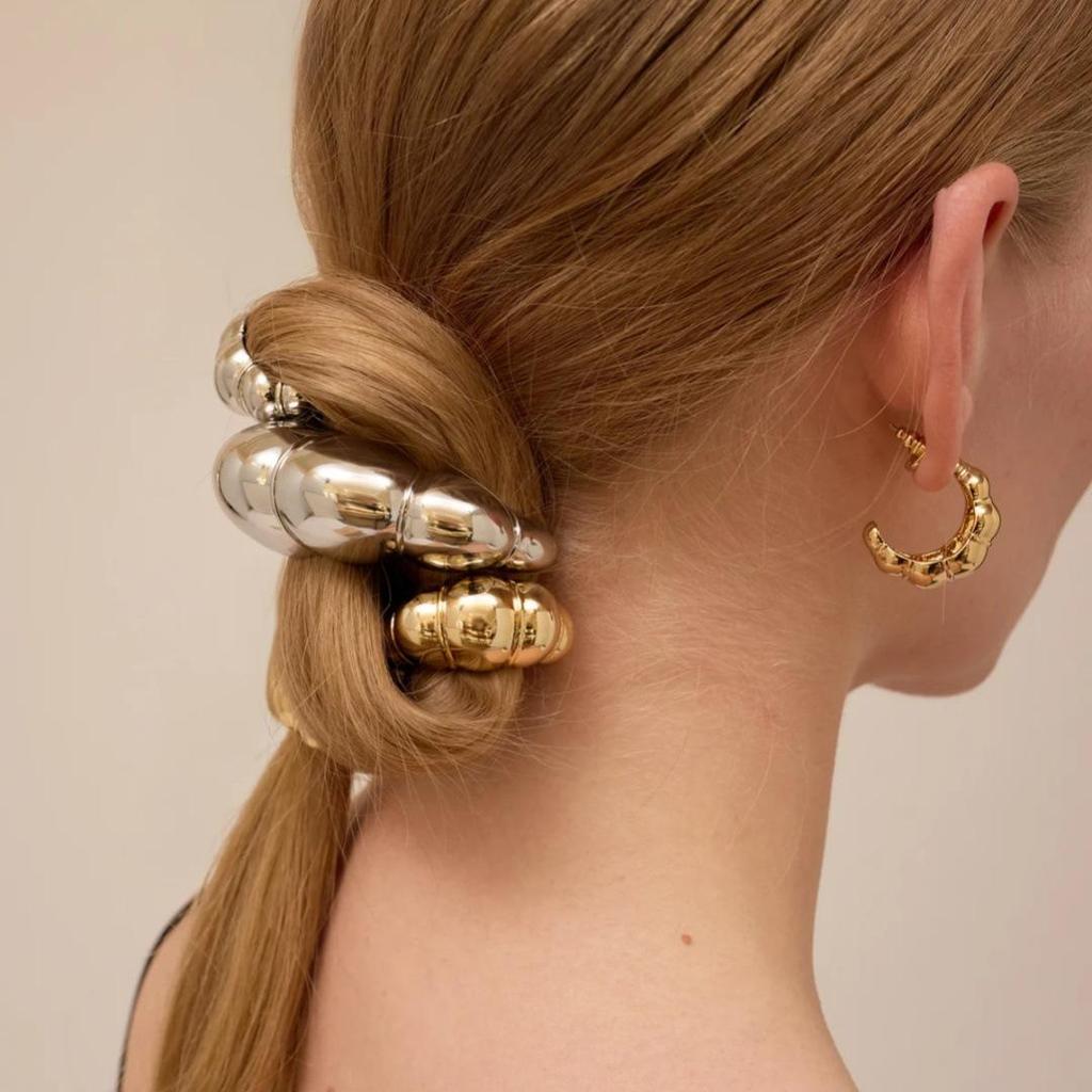 Chic Luxury Irregular C-Shaped Croissant S925 Silver Stud Earrings - Unique European & American Style