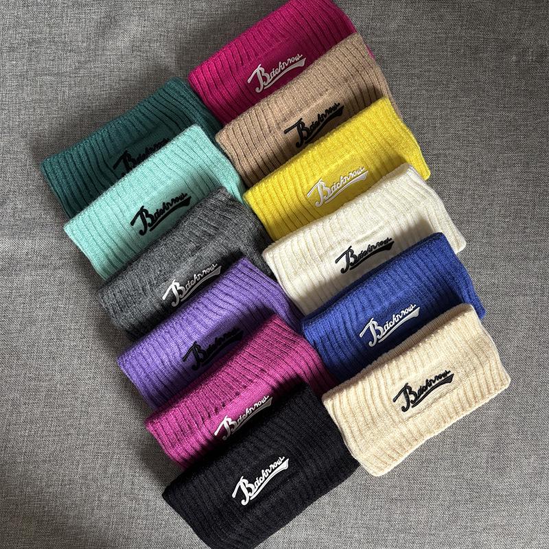 Thick Woolen Print Sport Headband - Unisex Tennis, Basketball, Badminton, Running Hairband in Korean Style