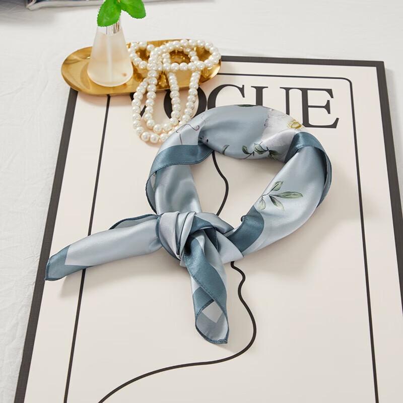 Hengyuanxiang New Chinese Style Silk Scarf - Nianhua