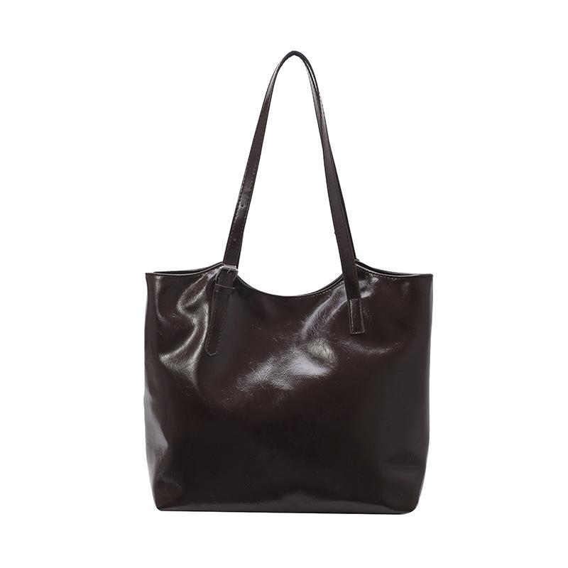 Commuter Shoulder Bag Women's Spring Tide Retro Fashion Large Capacity Tote Bag Maillard Armpit Bag