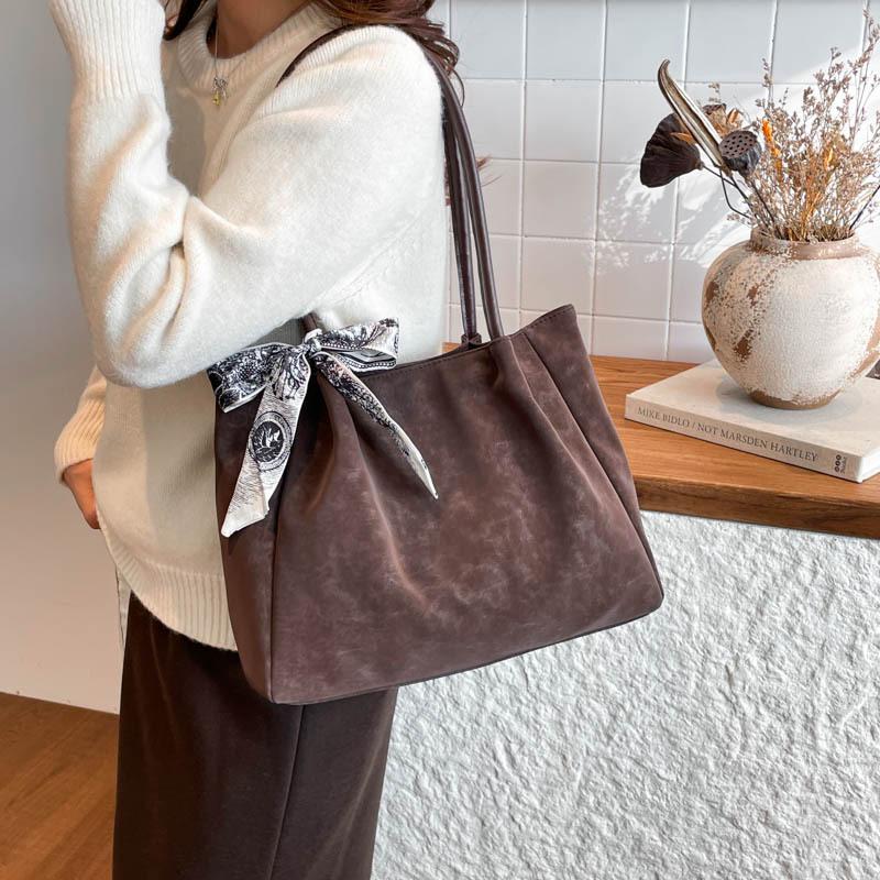 Women Comfortable Simple Shoulder Bag Large Capacity  Versatile Texture Storage Bags Fashiable Commuter Handle Bag with Scarf