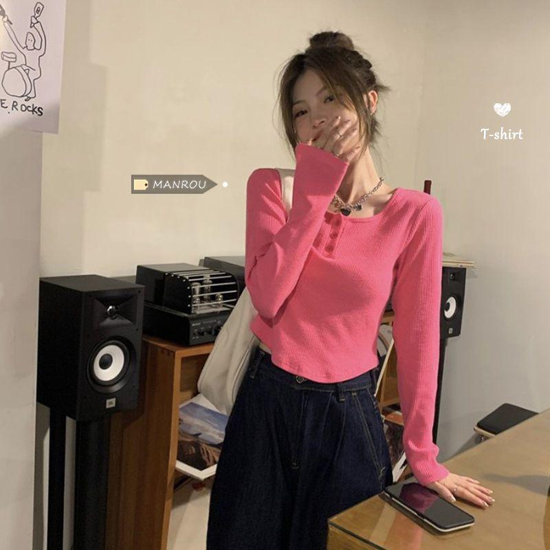 

Women s V-Neck Pure Desire Base Layer T-Shirt – Early Autumn Long Sleeve Inner Wear with Unique Style Small рожевий червоний колір