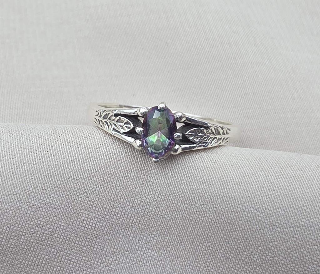 925 Sterling Silver Mystic Quartz Ring, Rainbow Oval Gemstone Ring, Colorful Crystal Jewelry