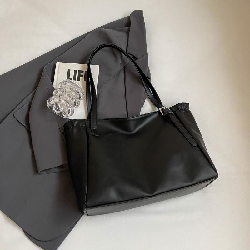 

Сумка через плечо Большая вместительная сумка для поездок на работу Повседневная сумка Женская модная студенческая сумка 2024 года чёрный