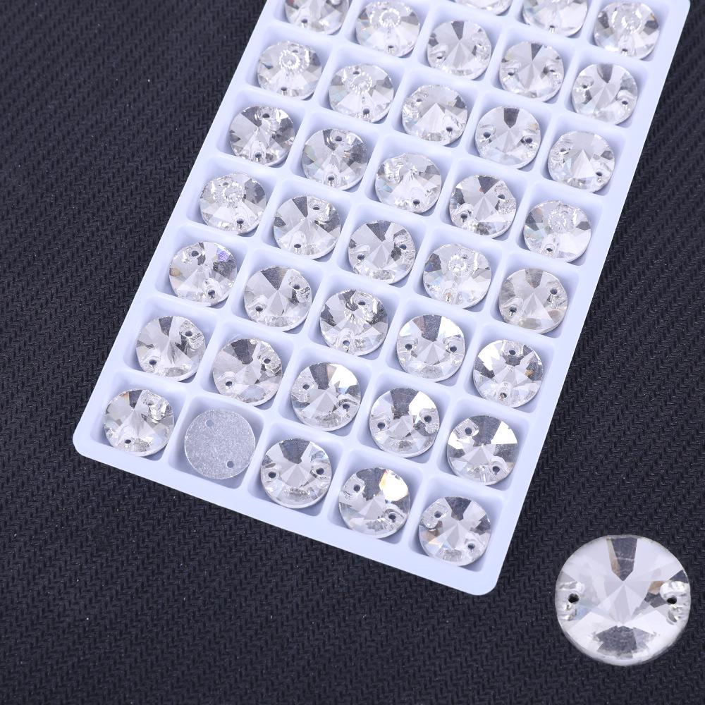 

Мягкое стекло Ручная работа AB Неправильной формы Цветное Круглое Плоское Пряжка с двумя отверстиями Драгоценные камни Стразы 14x14mm 28 pieces/pack