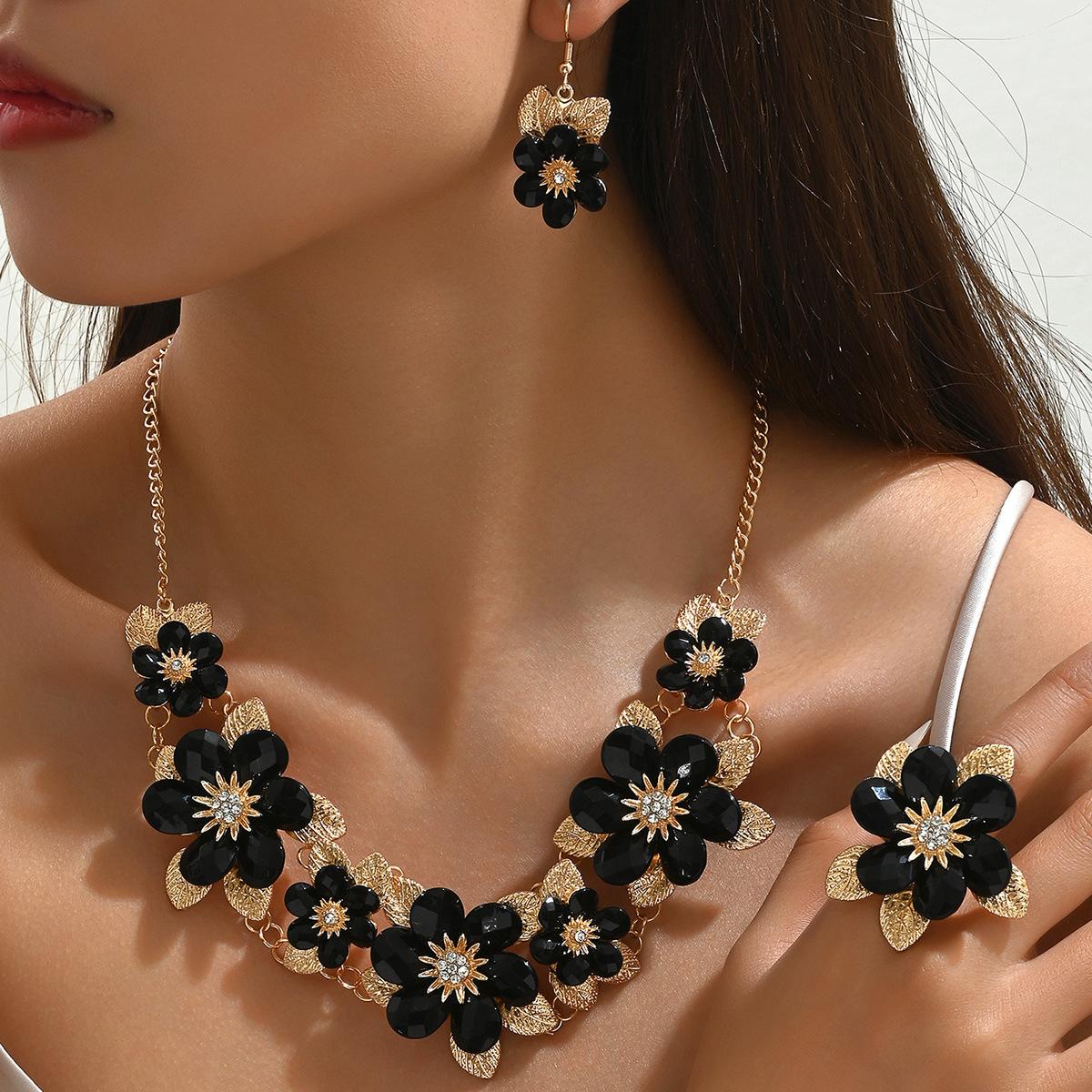

Fashion Jewelry For Women s Set золотий