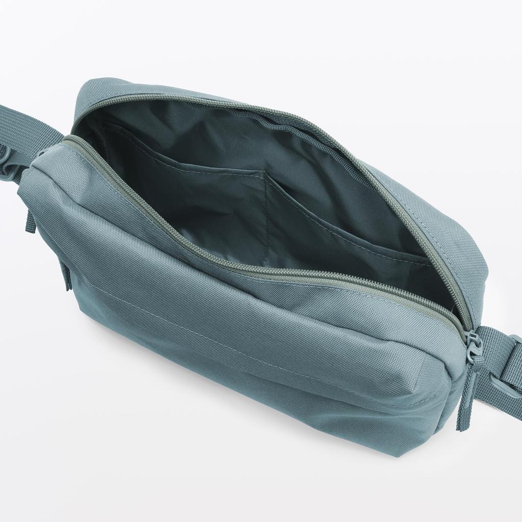 MUJI Recycled Polyester Shoulder Bag with Back Smoky Blue Water-Repellent Pocket, Unisex, Adult, EFD12A6S,