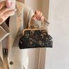 New Summer Retro Portable New Niche Casual Personality Beautiful Simple Fashionable Slant Shell Bag