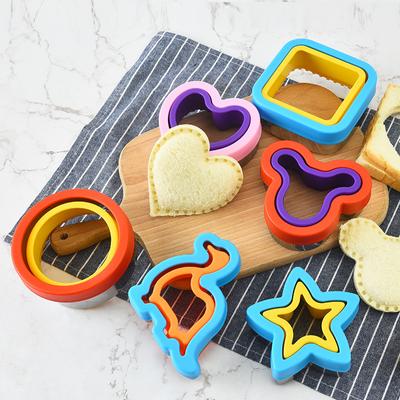 Stainless Steel Sandwich Cutter and Sealer Set for Kids DIY Food Cookie Maker Kitchen Tools Mold for Children Sandwich Cooking