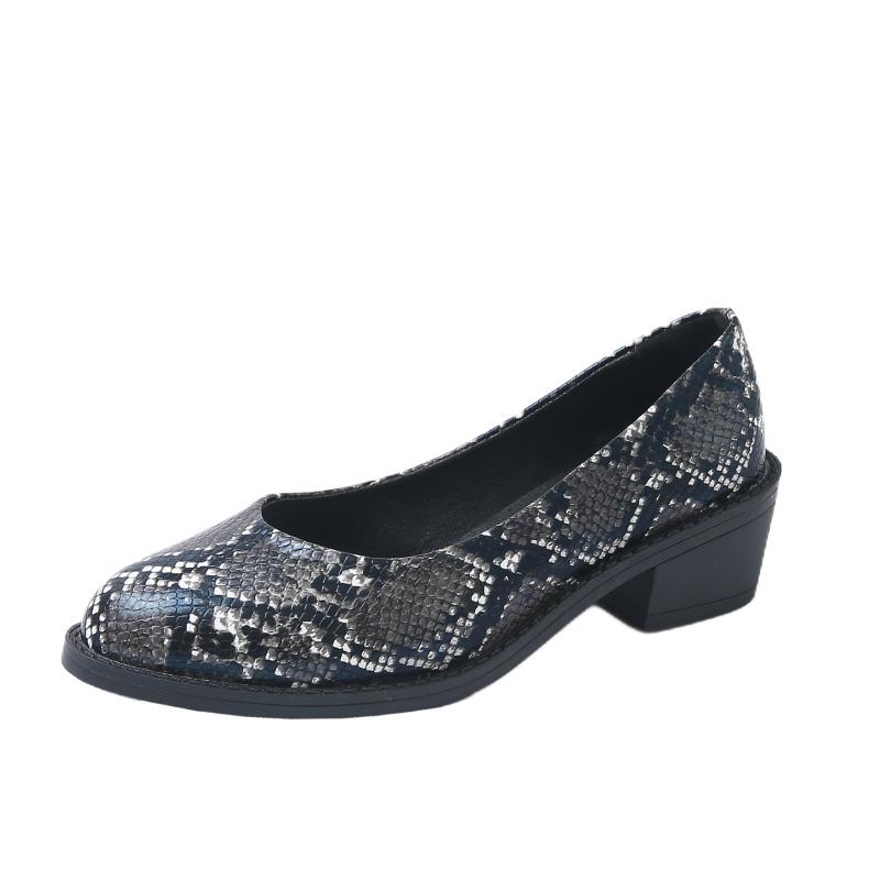 Fashion 2025 New Women Snake Texture Pumps Round Toe American Style Plus Sizes Width Fitting High Heel Mujer Patchwork Shoes Spring