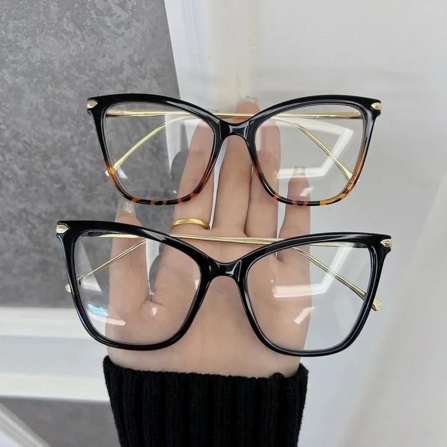 Fashion Luxurious Cat Eye Eyeglasses Frames Women Men Transparent Clear Brand Designer Optical Lovely Frame Oculos