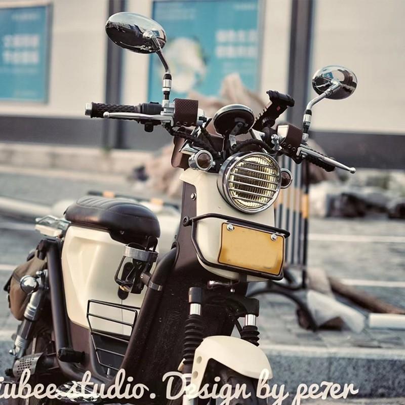 Universal Retro Style Motorcycle Electric Scooter Side View Mirror Aluminum Housing Chrome Black Oval Design