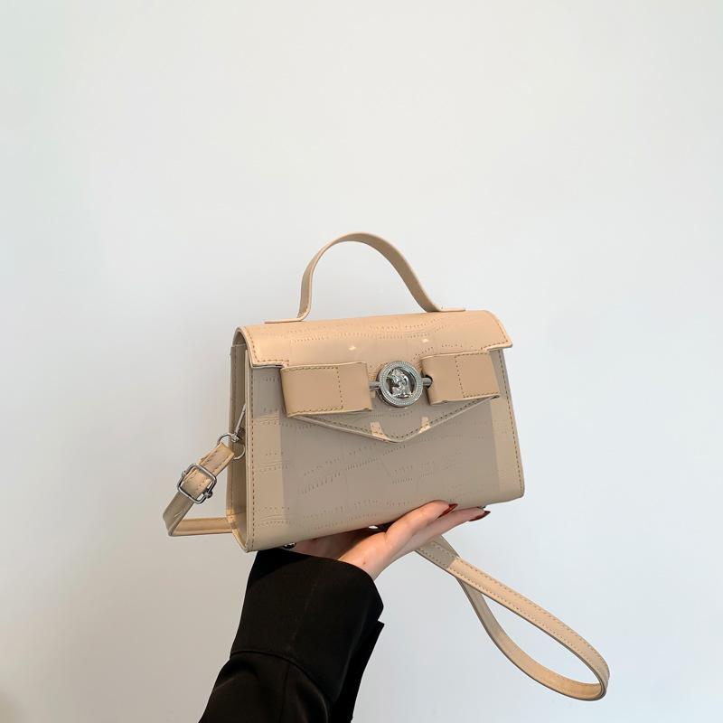 Spring New Women's Shoulder Bag Solid Color Simple New Oblique Cross Bag Women's Bag High-value Small Square Bag