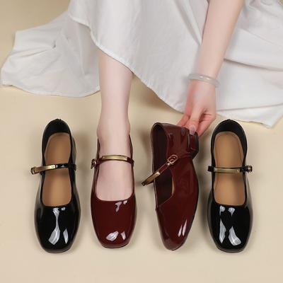 Fashion Shallow Single Shoes Women 2025 Summer New Red Patent Leather Evening Style Square Head Low Heel Flat Mary Jane Shoes
