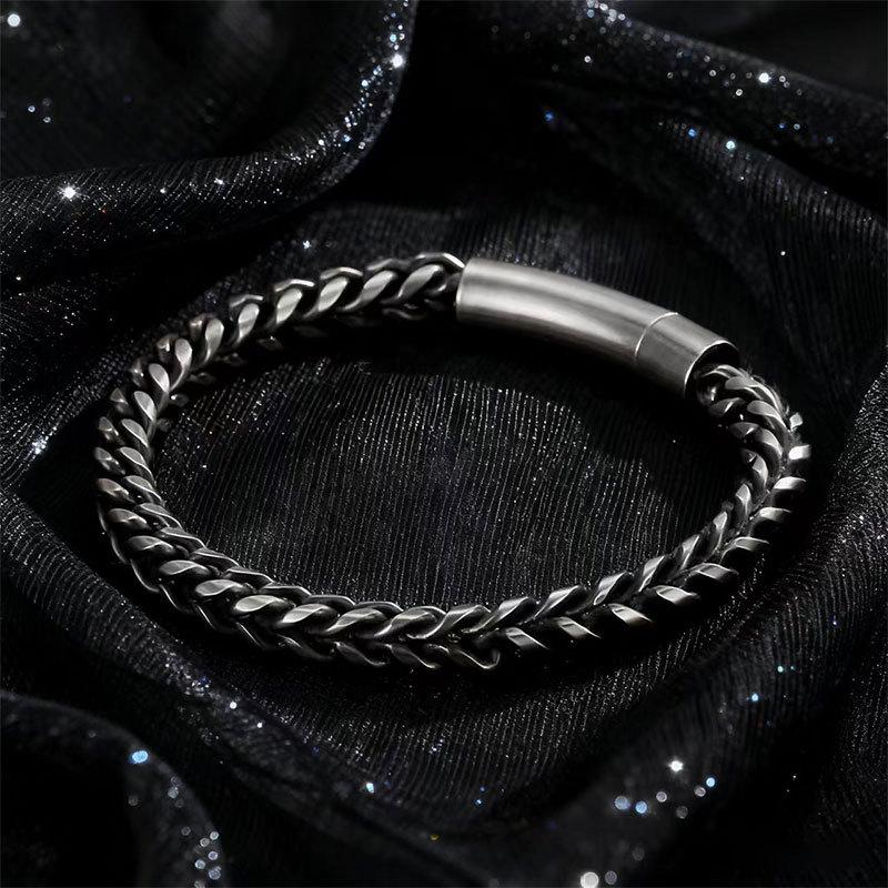 

Серьги Нержавеющая Сталь Ретро Круглые Шлифовка Положительные И Отрицательные Ожерелье Мужская Ретро Килевая Цепь Застежка-Защелка Доминирующий Браслет