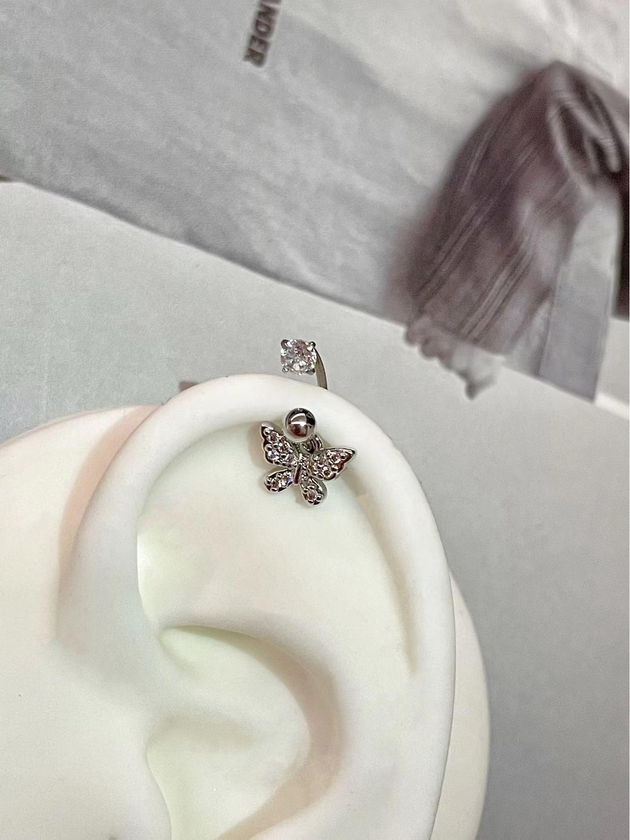 

Изысканные серьги-подковы из титана с бриллиантами U-образной формы — модные и стильные украшения для пирсинга ушей