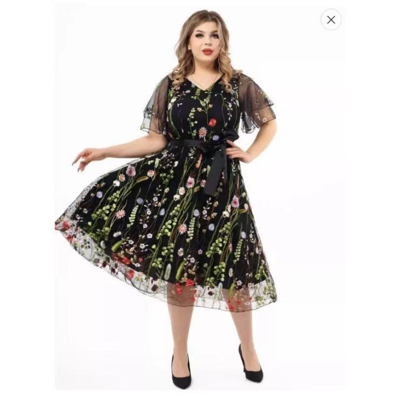 

Женское платье больших размеров с принтом 5XL чёрный