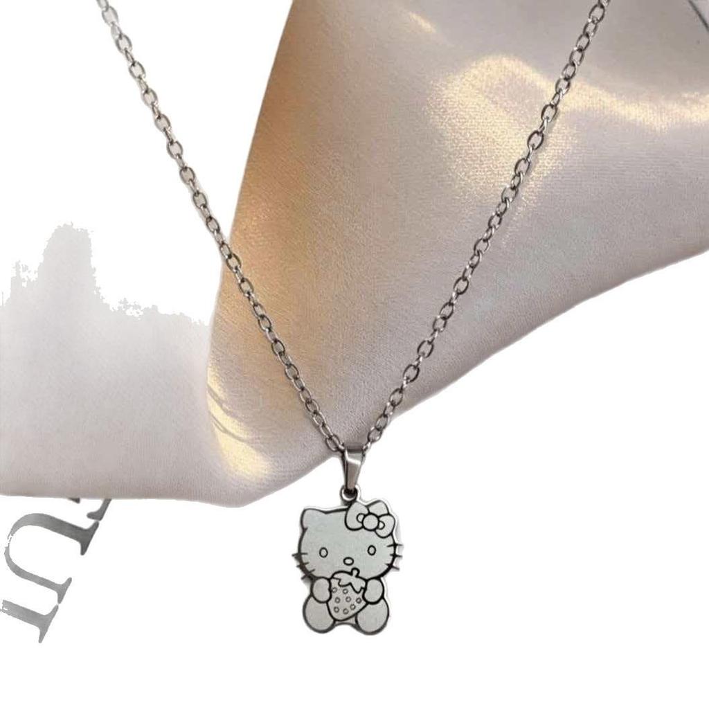 Personalized Cute Cat Necklace: Creative Titanium Steel, Fresh and Simple Clavicle Chain for Women, Versatile College Style