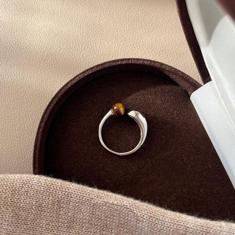 Exquisite Adjustable Tiger s Eye Beaded Ring - Radium-Free & Versatile Plain Band