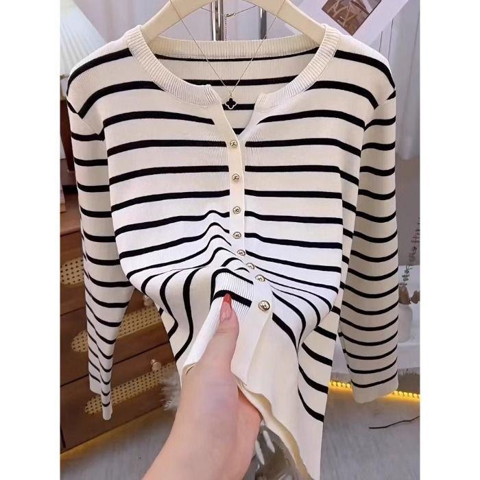 Autumn New Short Cardigan Striped Fashion Women's Crew Neck Knitted Long-sleeved Sweater Bottoming Shirt Tide