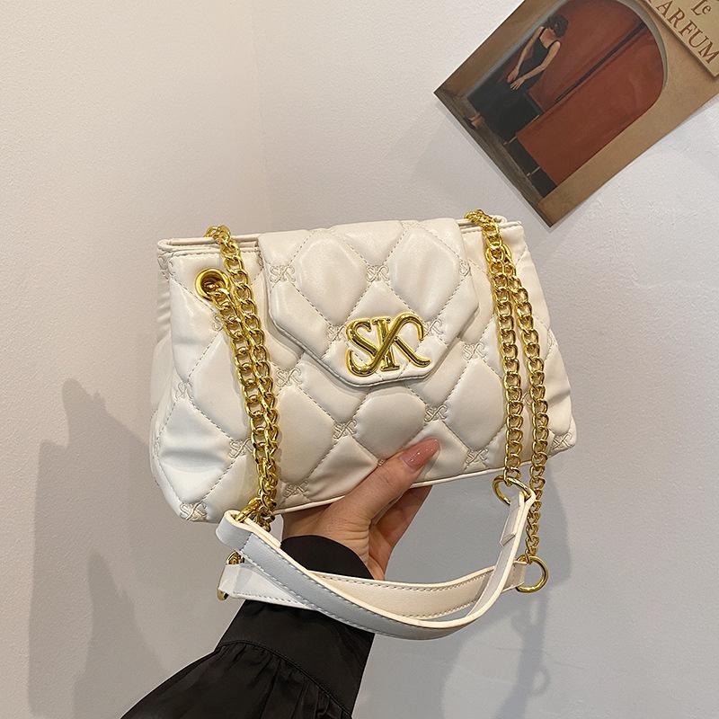 

Внешний заказ ромб маленькая женская сумка 2024 осень и зима новая сумка через плечо подмышкой высококачественная текстура модный тренд сумка-мессенджер белый