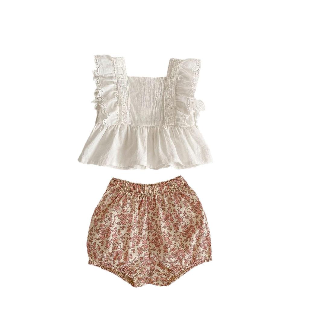 Infant Lace Flutter Sleeve Top & Floral Shorts 2-Piece Set for Baby Girls - Summer 2024
