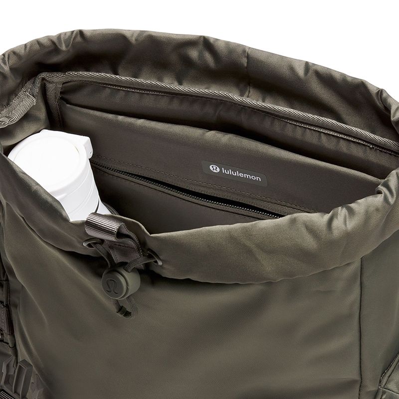 Lululemon Wunderlust 14L Unifarbener Minimalistischer Kordelzugverschluss Nylon Mini-Rucksack Unisex Rucksack Militärgrün LU9B23S-069345