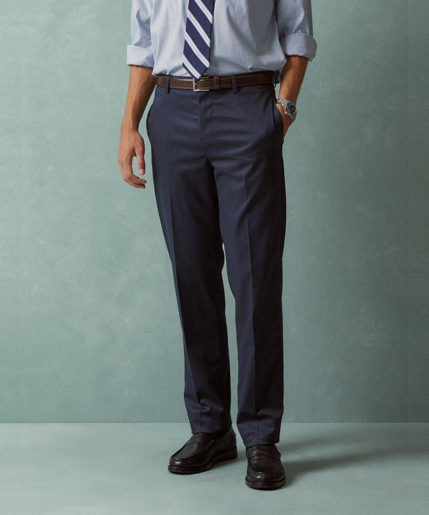 BROOKS BROTHERS Regular Fit Lightweight Advantage Chino (Navy) (Bbpcmmz502)