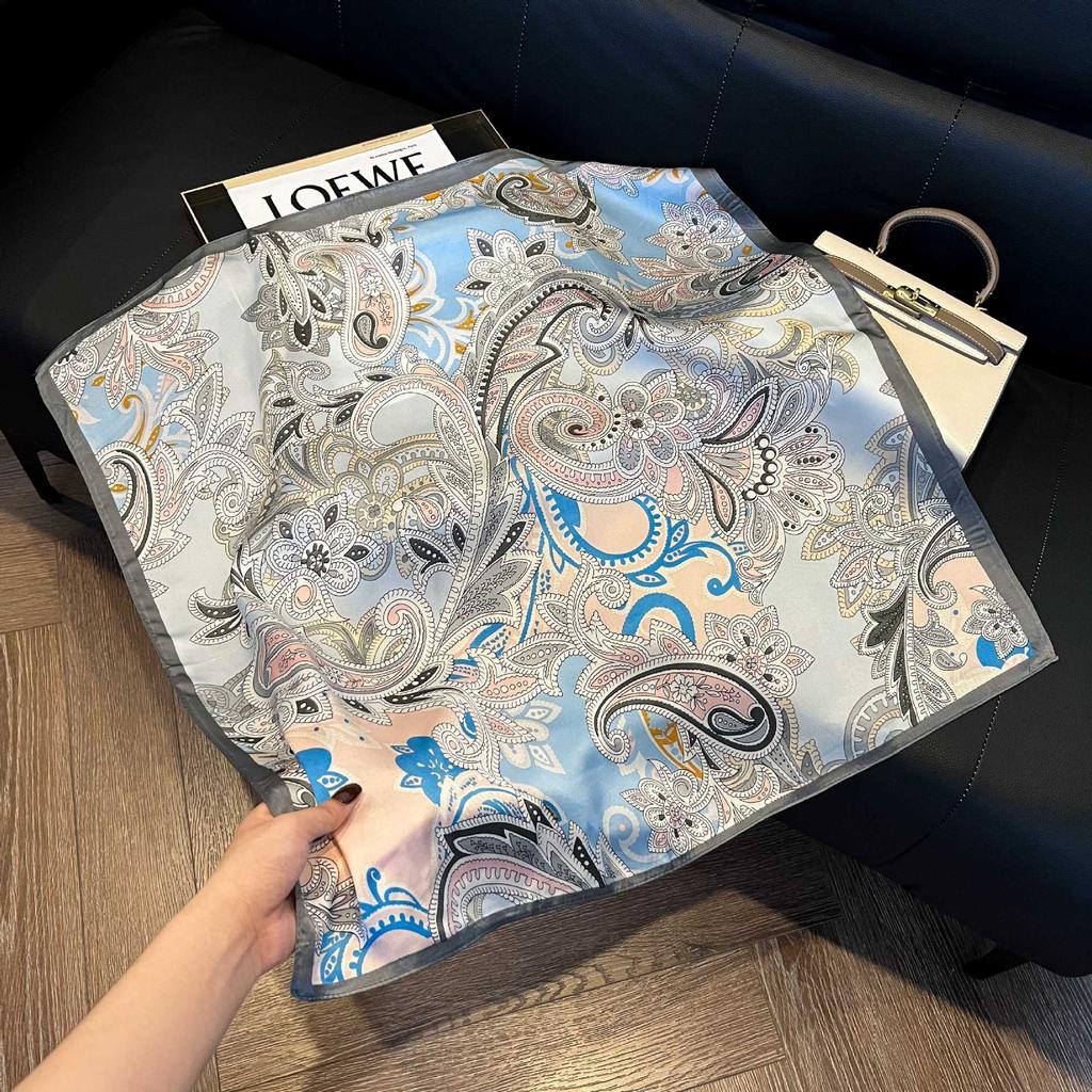 Luxury Paisley Square Scarf Women Print Satin Neckerchief Spring Hair Band Foulard Bandana Echarpe Tie Shawl Wraps