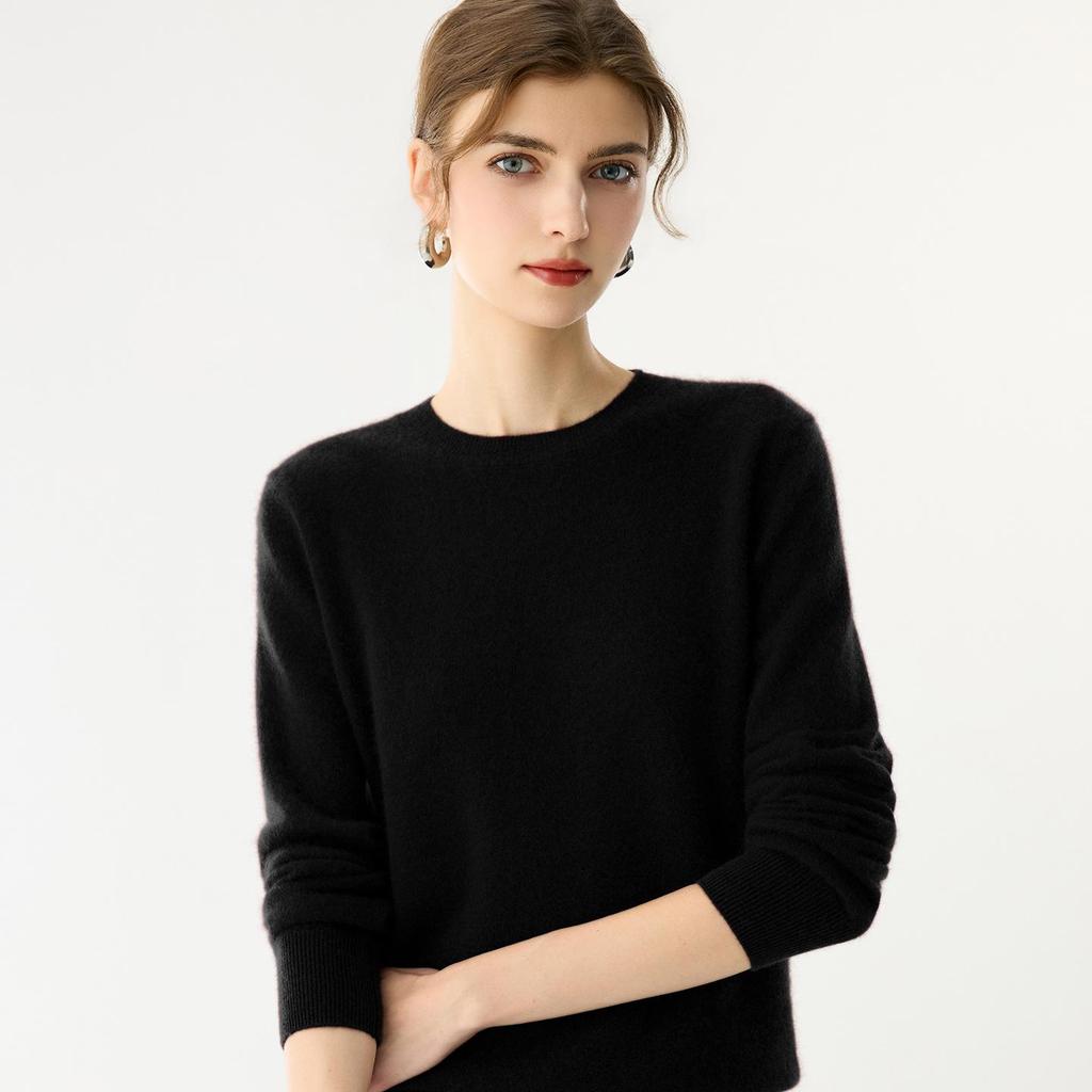 Women's Round Neck Cashmere Sweater - Solid Color, Thick Base Layer, Long Sleeves for Autumn/Winter