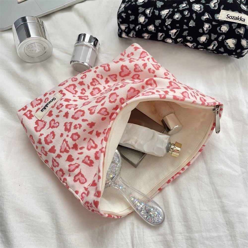 New Leopard Print Travel Cosmetic Lipstick Portable Storage Bag Women Makeup Handbags Cosmetic Organizer Pouch Clutch Hand Bags