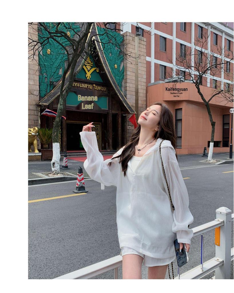 2025 Women's Summer Sun Protection: Loose White Hooded Long-Sleeve Top & Shorts Two-Piece Set
