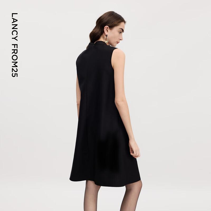 Langzi Sleeveless Mock Neck Dress