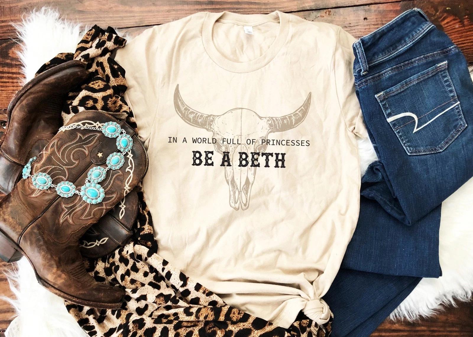 Howdy T-Shirt, Wild West T-Shirt, Cowgirl T-Shirt, Bull Skull T-Shirt, Country Music L