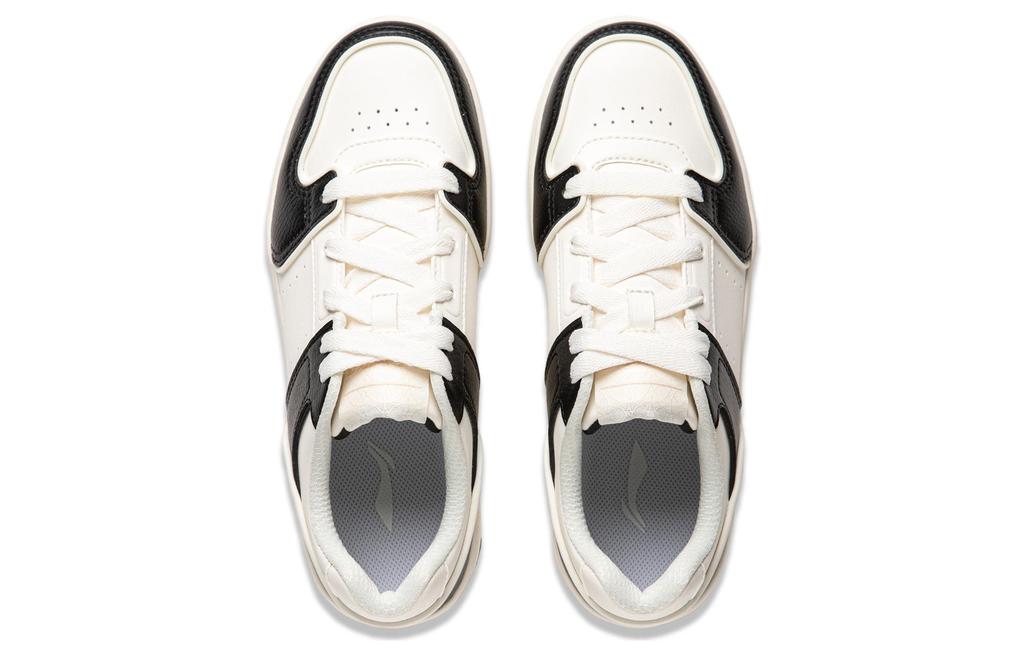Li Ning Cheese Slip Resistant Low Top Skateboard Shoes Women's Black White AGCU104-4