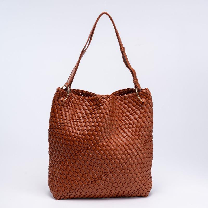 New Large Capacity Hand-woven Bag Versatile Shoulder Bag Commuter Tote Bag High-end Sense Handbag for Women