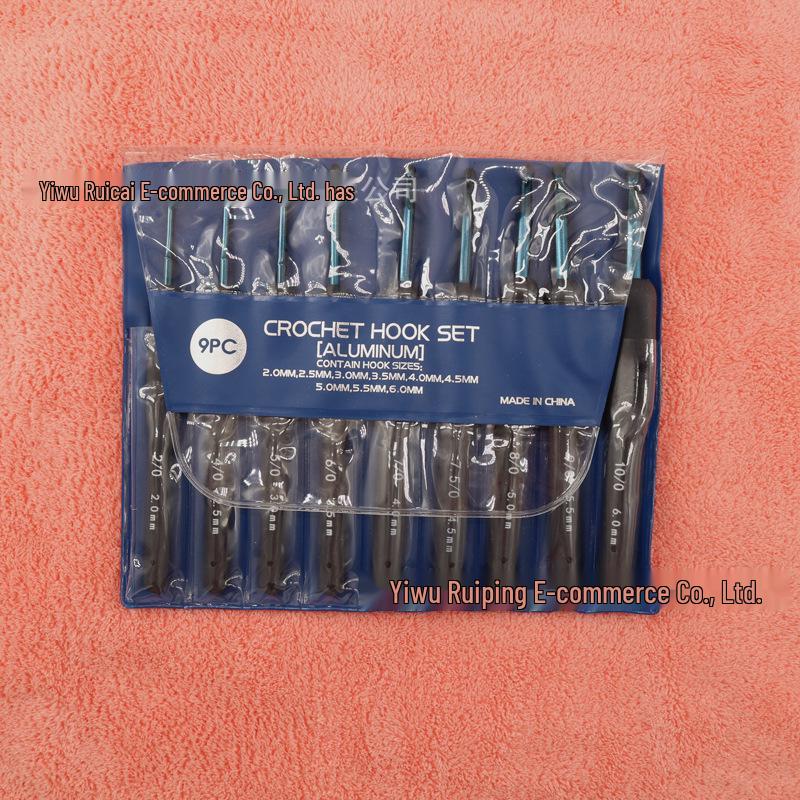 Solid Crochet Hook Set with Silicone Handles - Dual-Ended, Colorful Yarn Knitting Tools