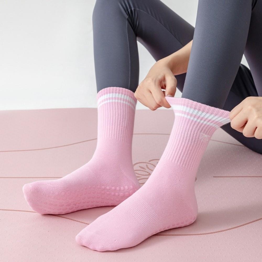 1Pair Non-Slip Yoga Socks Bow Embroidery Cuffed Mid Tube Socks Professional Pilates Socks for Women