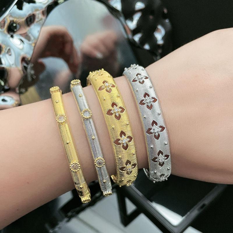 Bransoletka Palace z wydrążonego szczotkowanego materiału w stylu włoskiego retro i z klasą, niszowa słodka i fajna bransoletka dla kobiet