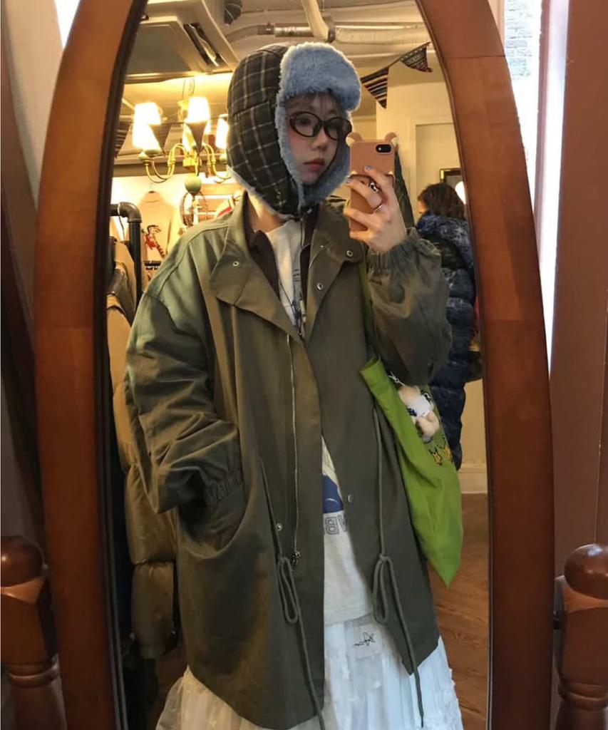 Yueolssesi Fuzzy Bunny Check Trapper Hat (Blue)