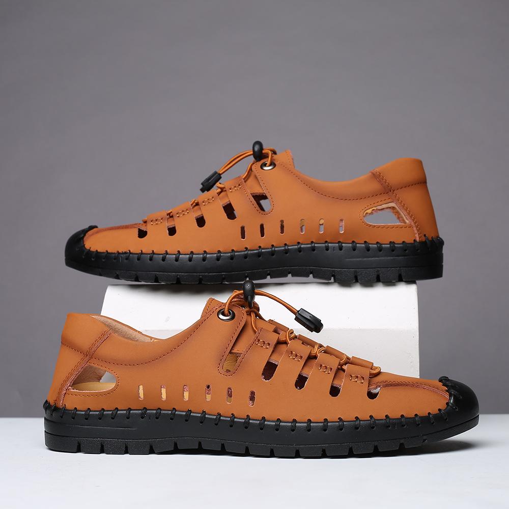 2025 summer new men's casual trendy men's shoes Korean version of versatile round head flat bottom soft leather trendy shoes hole shoes
