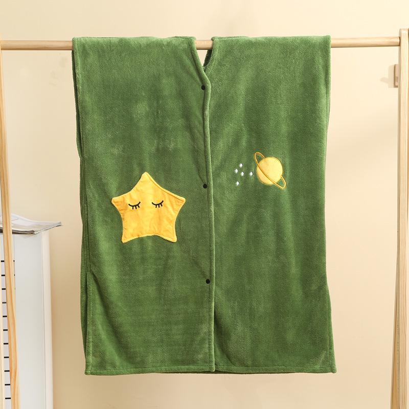 Quick-Dry Coral Fleece Hooded Cloak Bathrobe for Adults and Kids