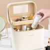 High-Capacity Luxury Makeup Bag: Stylish Cosmetic Storage for Trendsetters
