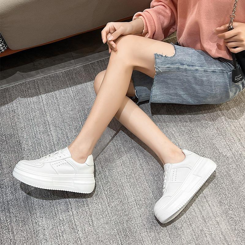 Uncle's Da Vinci Casual Board Shoes for Women's Spring Thick-soled Leather-faced White Shoes, a Piece of Heightening Shoes