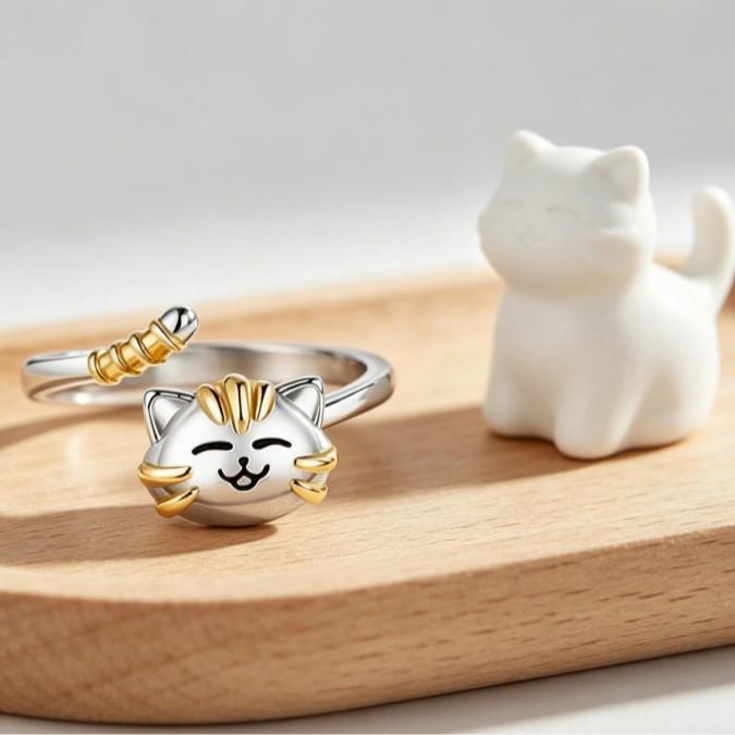 Rotating Two-Color Cat Stress Relief Ring