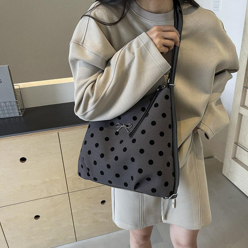 Сумка-тоут с бантом — фото 12